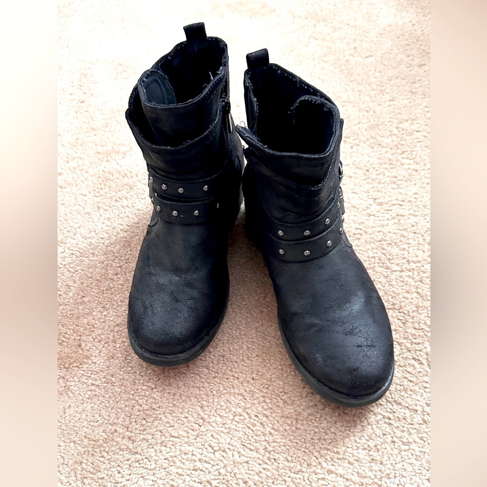 Studded straps W/Buckles Booties